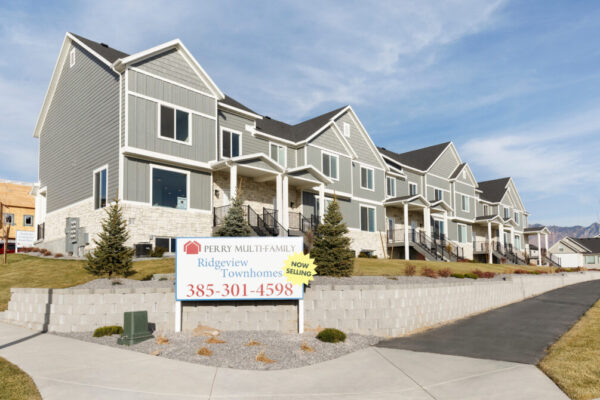 1911-09 Lehi Townhome Model

November 12, 2019

© 2019 / Meagan Larsen