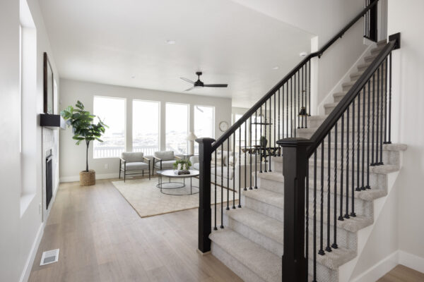 2601-03 Hidden Oaks Model Home in Herriman

Perry Homes