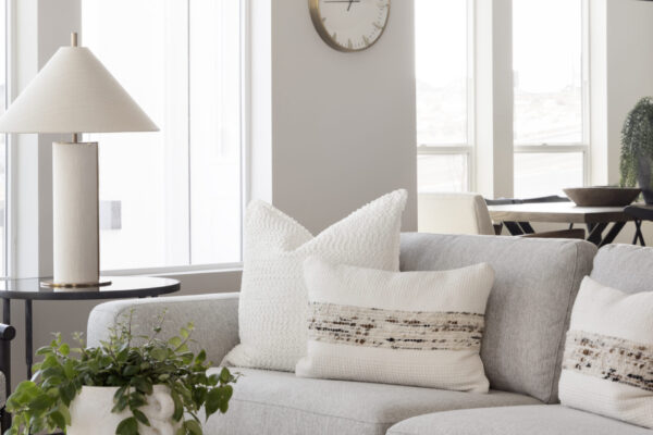 2601-03 Hidden Oaks Model Home in Herriman

Perry Homes