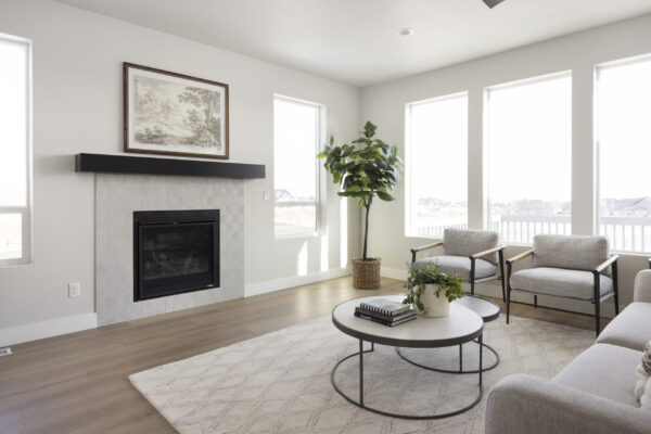 2601-03 Hidden Oaks Model Home in Herriman

Perry Homes