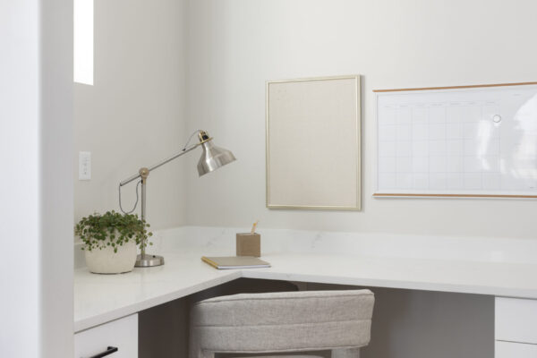 2601-03 Hidden Oaks Model Home in Herriman

Perry Homes