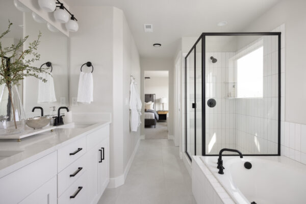 2601-03 Hidden Oaks Model Home in Herriman

Perry Homes